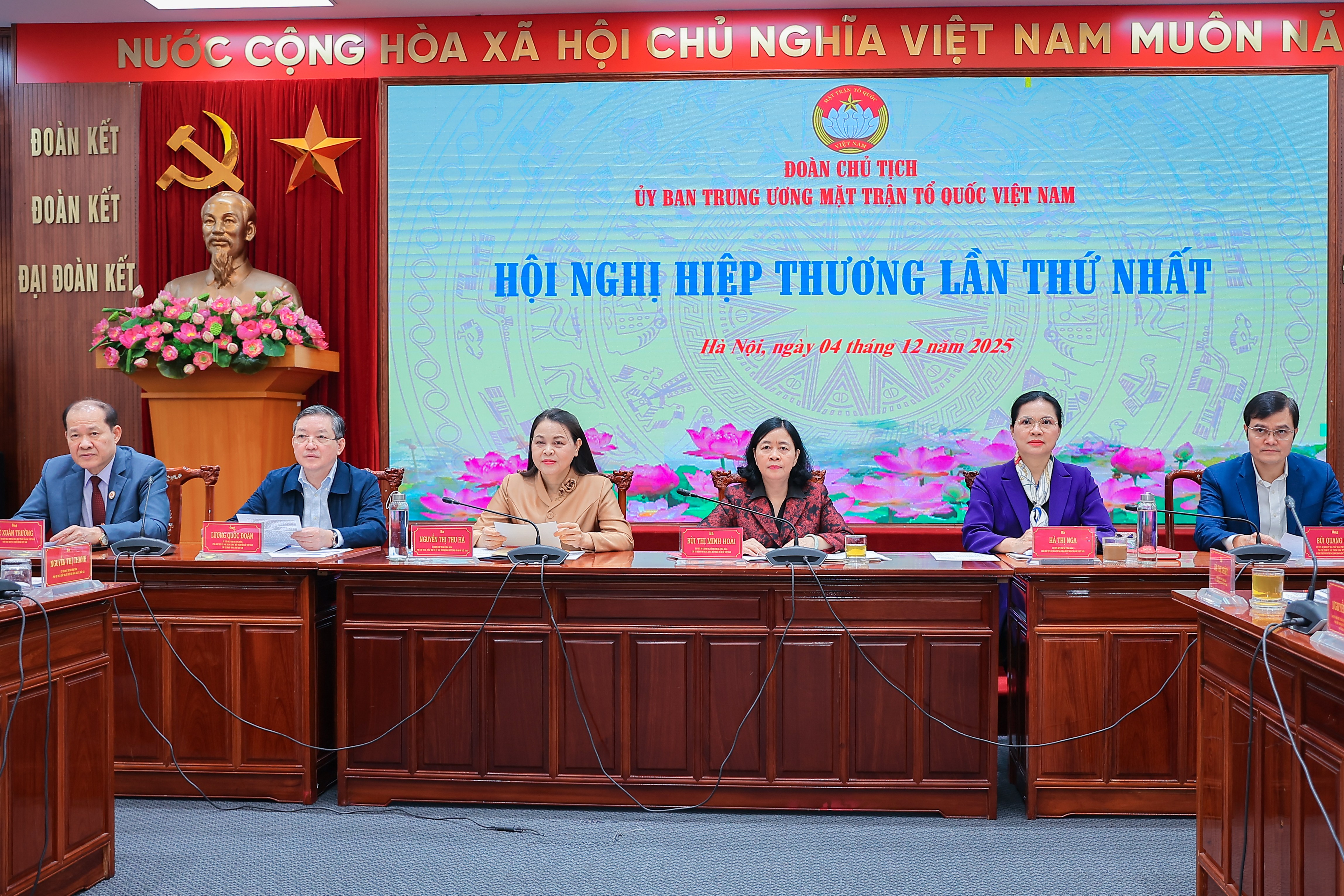 MTTQ Việt Nam hoàn tất hiệp thương lần thứ nhất chuẩn bị cho bầu cử Quốc hội khóa XVI MTTQ Việt Nam hoàn tất hiệp thương lần thứ nhất chuẩn bị cho bầu cử Quốc hội khóa XVI