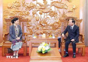 Vietnam News Today (Dec. 6): Vietnam, Laos Deepen Cooperation in Front Work, Mass Mobilization, Religious Affairs