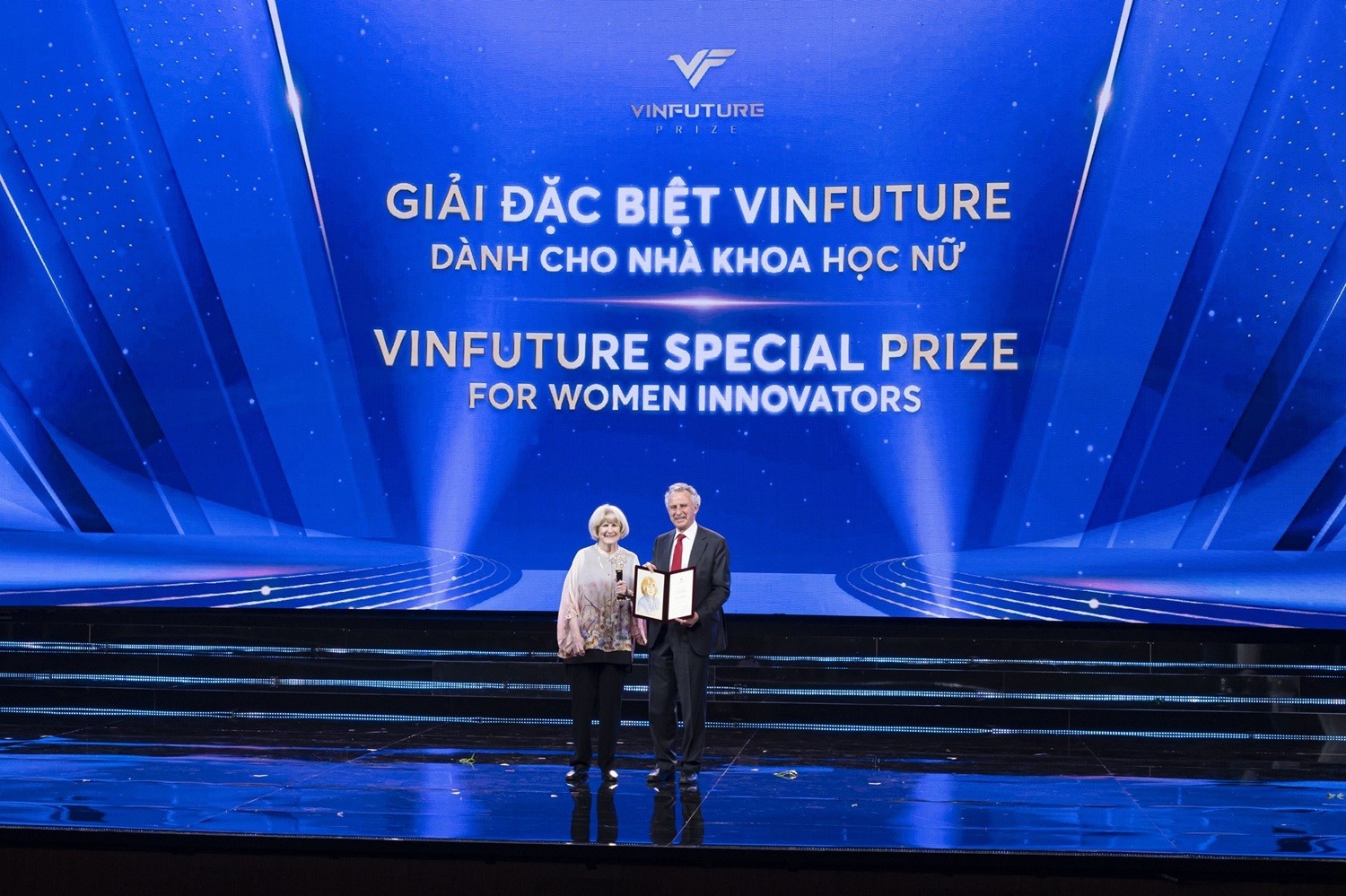VinFuture 2025 – Vinh danh 4 công trình khoa học “Cùng vươn mình – Cùng thịnh vượng” VinFuture 2025 – Vinh danh 4 công trình khoa học “Cùng vươn mình – Cùng thịnh vượng”