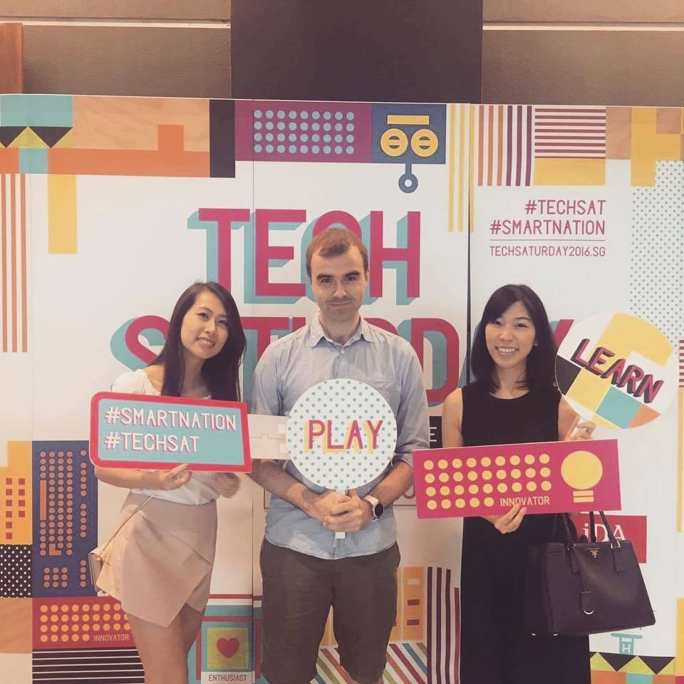 Three Foreign Writers Spreading Vietnamese Language Three Foreign Writers Spreading Vietnamese Language
