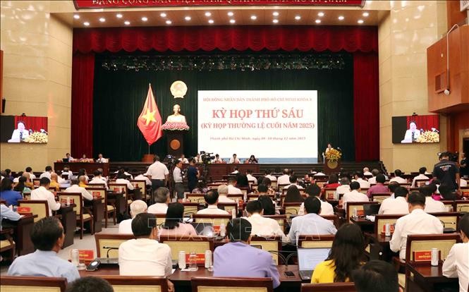 Phiên bế mạc Kỳ họp thứ 6, Hội đồng Nhân dân thành phố Hồ Chí Minh khóa X. (Ảnh: TTXVN)