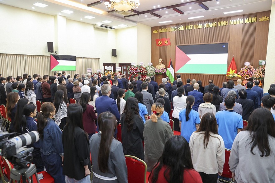 Vietnam Affirms Its Consistent Stance in Supporting Palestinian People for Peace and Freedom Vietnam Affirms Its Consistent Stance in Supporting Palestinian People for Peace and Freedom
