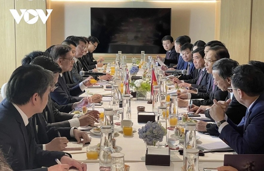 At the talks between Minister of Foreign Affairs Le Hoai Trung and his Thai counterpart Sihasak Phuangketkeow