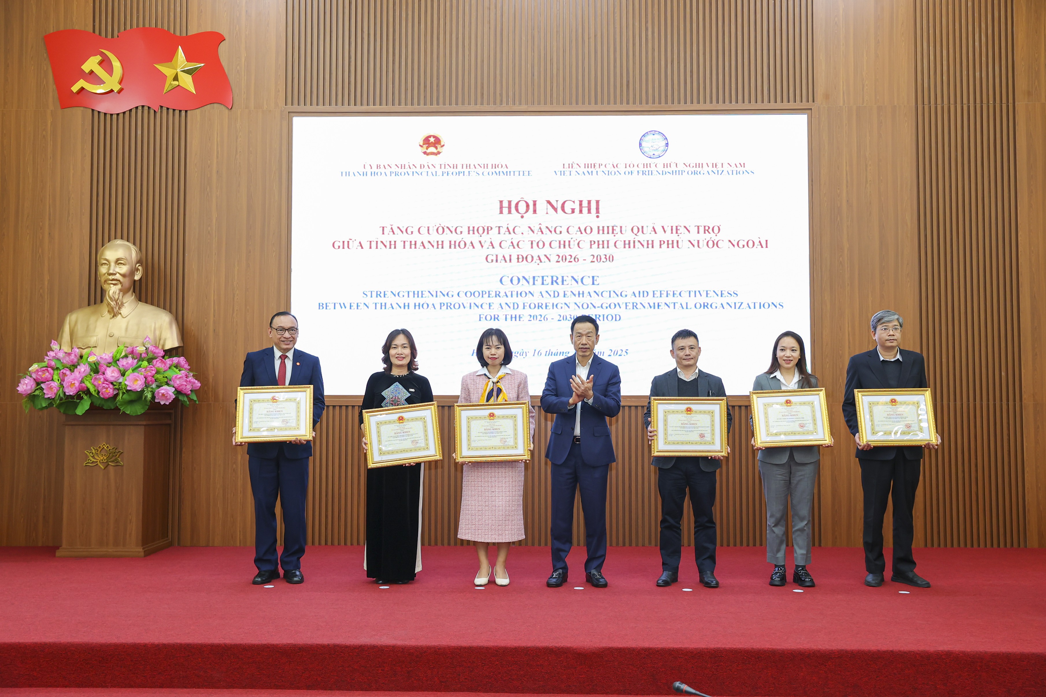 Thanh Hóa cam kết triển khai hiệu quả hơn 5 triệu USD viện trợ trong giai đoạn tới Thanh Hóa cam kết triển khai hiệu quả viện trợ từ các tổ chức phi chính phủ nước ngoài