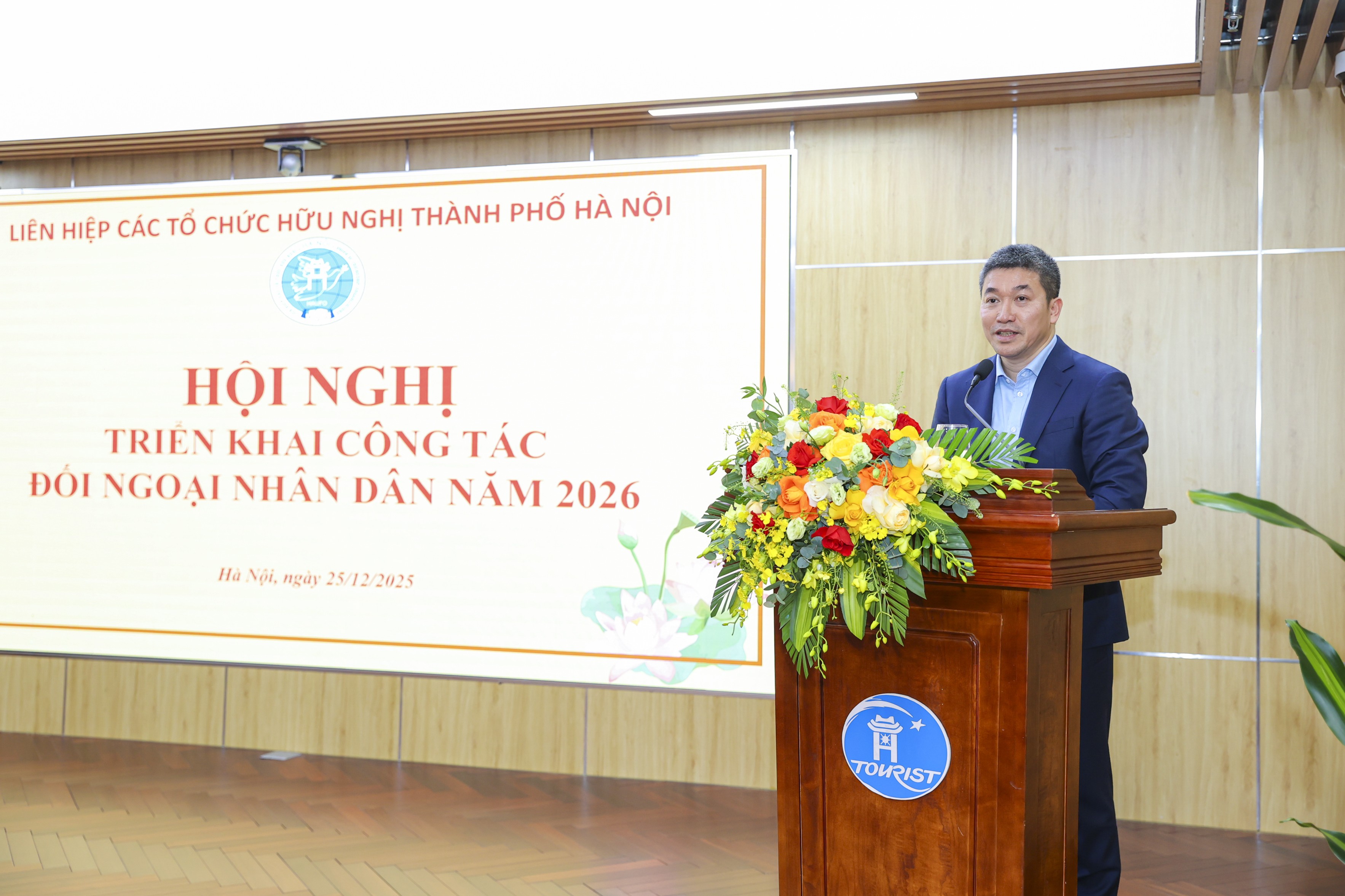 Chú trọng đào tạo cán bộ để nâng cao hiệu quả đối ngoại nhân dân Thủ đô Chú trọng đào tạo cán bộ để nâng cao hiệu quả đối ngoại nhân dân Thủ đô