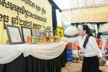 Tin quốc tế ngày 26/12: Thái Lan phá dỡ tượng Thần Vishnu ở biên giới với Campuchia, Trung Quốc cáo buộc Mỹ can thiệp quan hệ Trung - Ấn