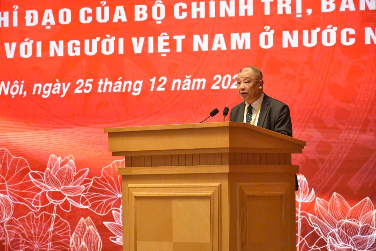 Việt kiều Trần Bá Phúc: Nguyện là một 