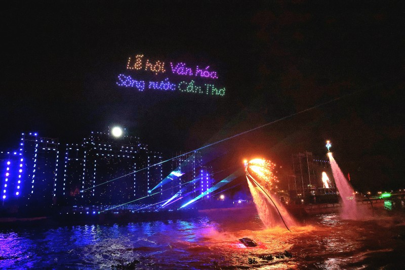 Cần Thơ khai mạc lễ hội văn hóa sông nước lớn nhất từ trước đến nay Cần Thơ khai mạc lễ hội văn hóa sông nước lớn nhất từ trước đến nay