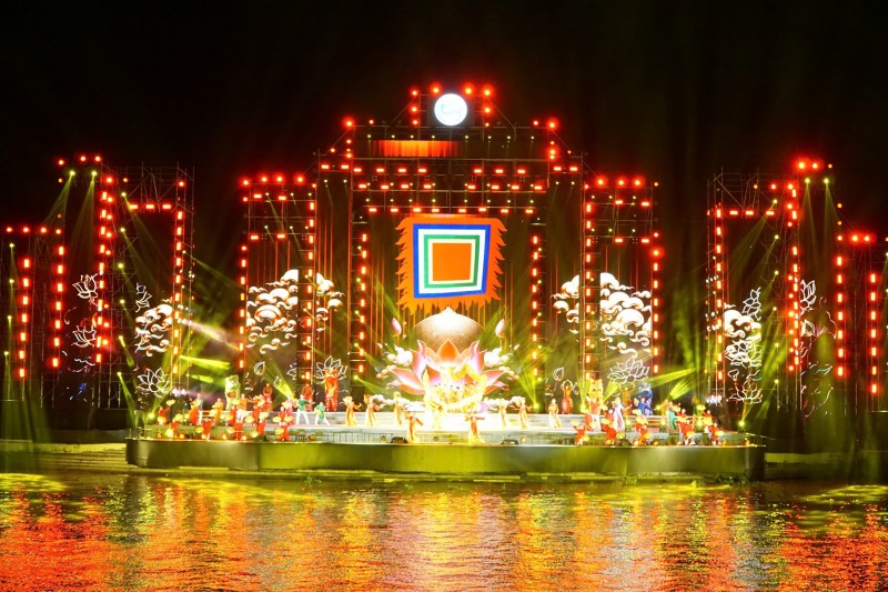 Cần Thơ khai mạc lễ hội văn hóa sông nước lớn nhất từ trước đến nay Cần Thơ khai mạc lễ hội văn hóa sông nước lớn nhất từ trước đến nay