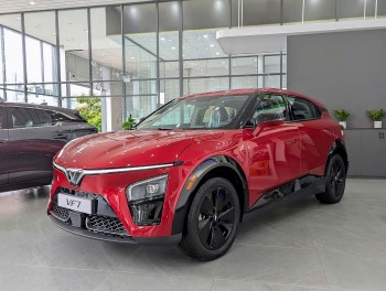 VF 7 Eco trong mắt người dùng: Cách âm nổi bật, không gian rộng rãi, chi phí tối ưu