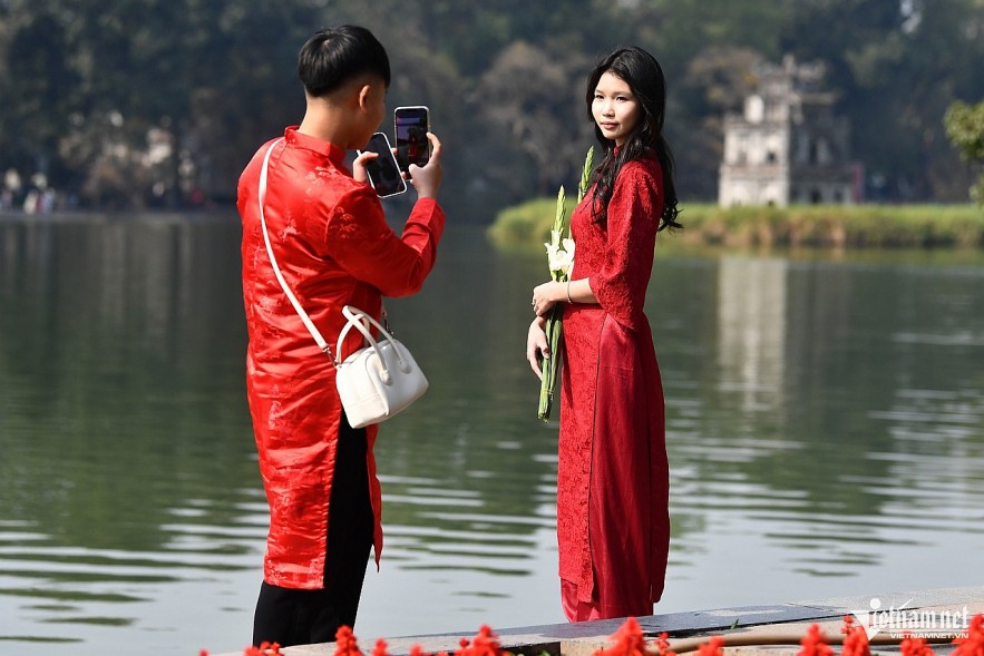 Northern Vietnam may greet 2026 with a new wave of cold air. Temperatures could dip to a high of just 22°C. Photo: Hoang Minh