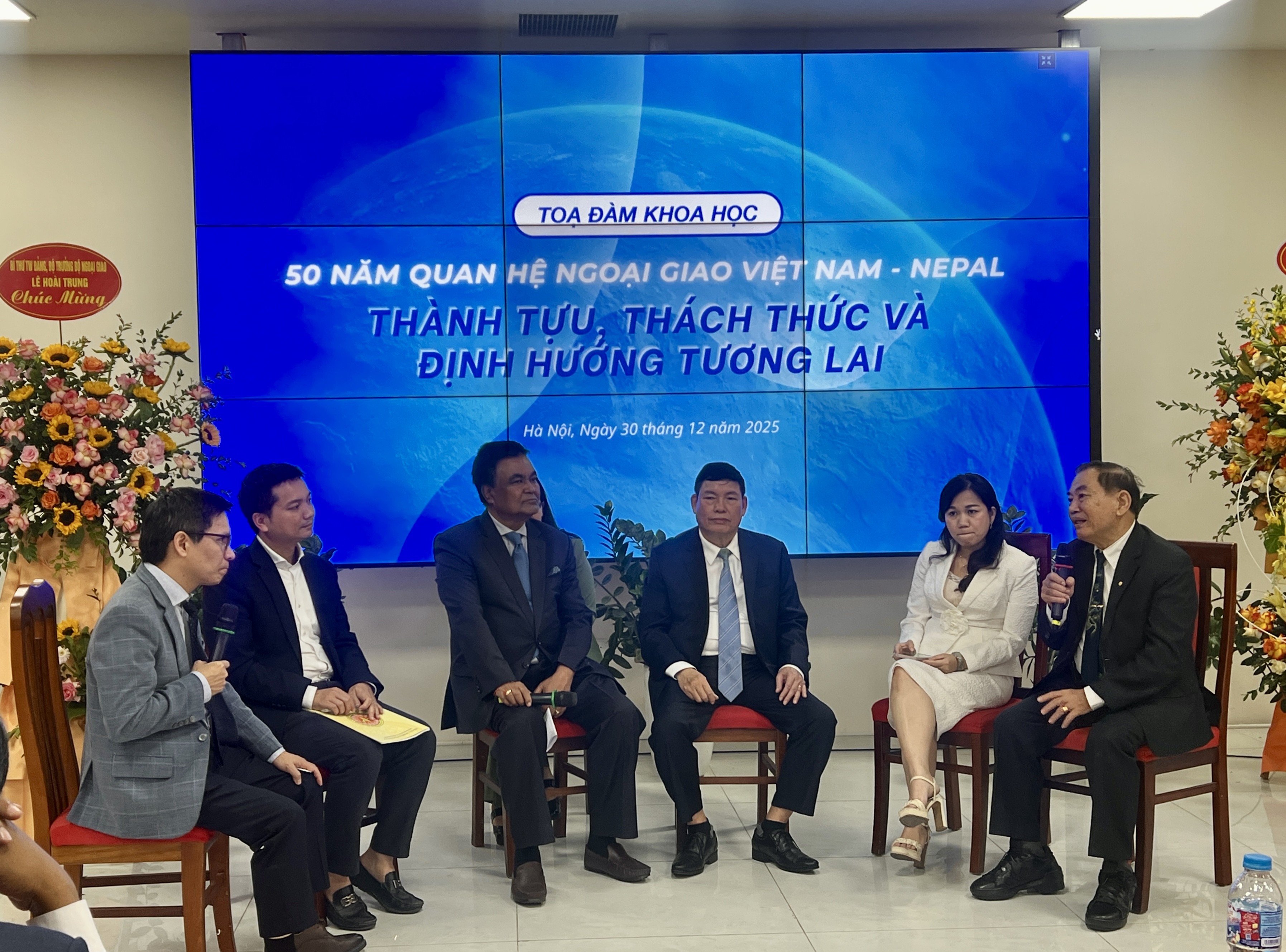 50 năm quan hệ Việt Nam - Nepal: Vun đắp tình hữu nghị, hướng tới hợp tác bền vững 50 năm quan hệ Việt Nam - Nepal: Vun đắp tình hữu nghị, hướng tới hợp tác bền vững