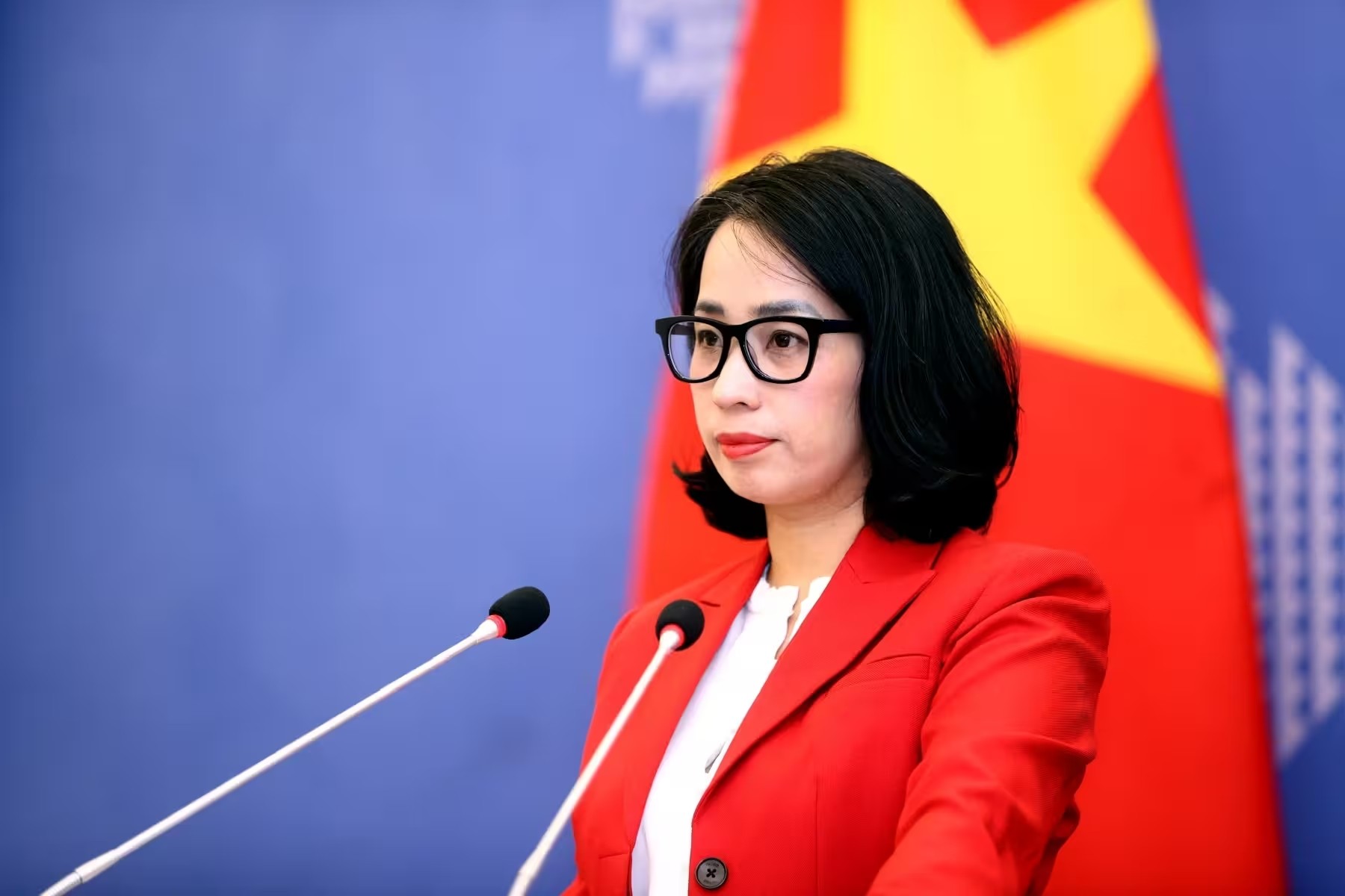 người phát ngôn Bộ Ngoại giao Phạm Thu Hằng