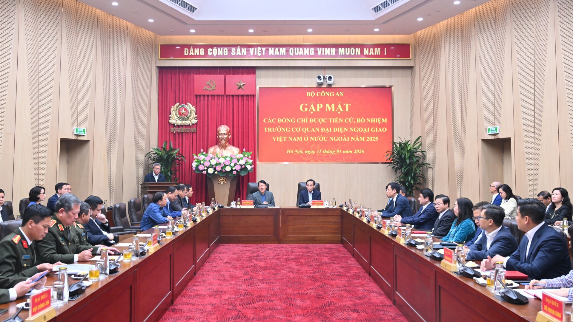 Bộ Công an gặp mặt các Trưởng cơ quan đại diện Việt Nam ở nước ngoài đợt bổ nhiệm năm 2025. (Ảnh: Bộ Công an)