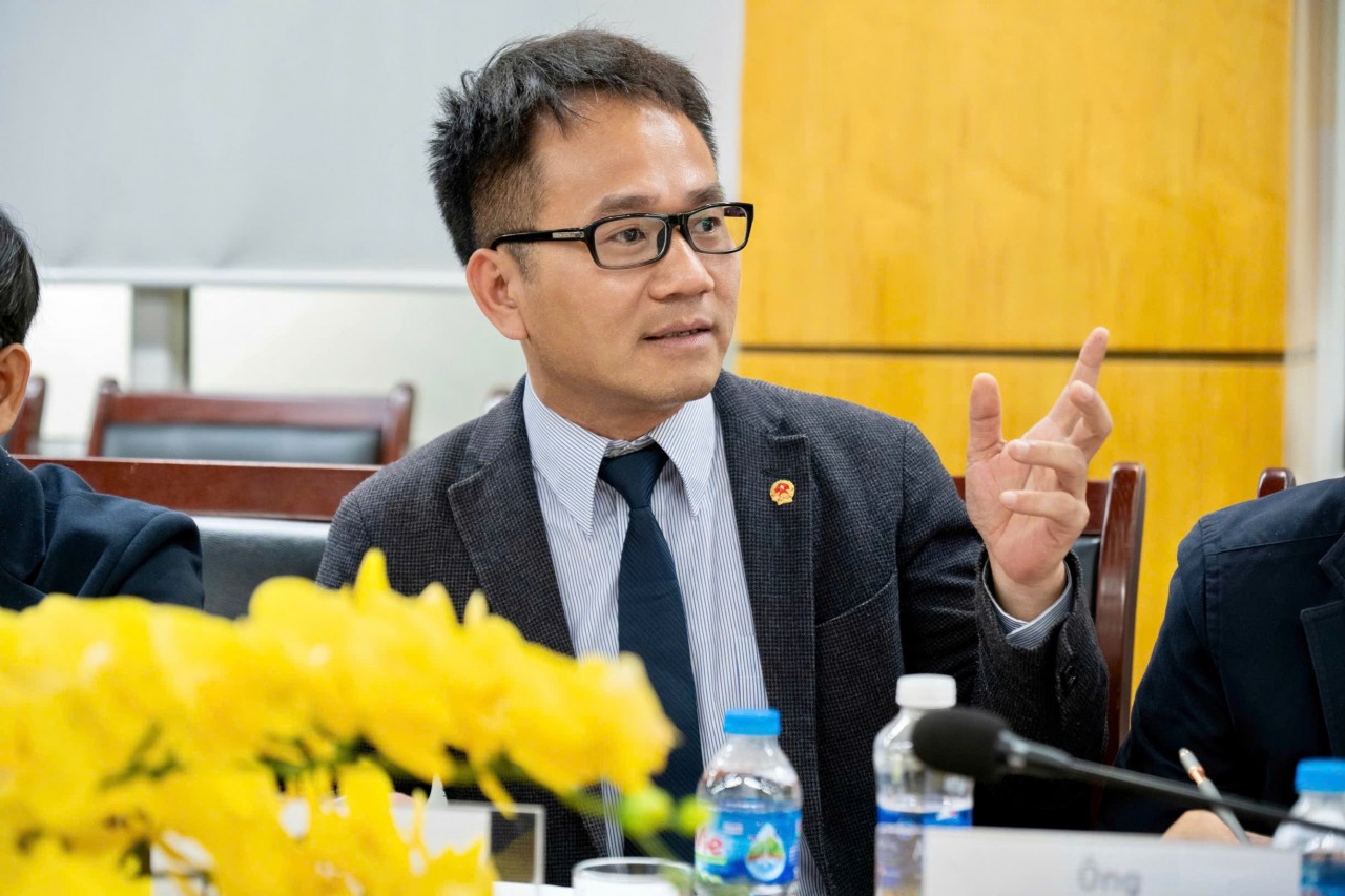 Do Quang Ba, Chairman of the Vietnam–Japan International Exchange Organization. Do Quang Ba, Chairman of the Vietnam–Japan International Exchange Organization.