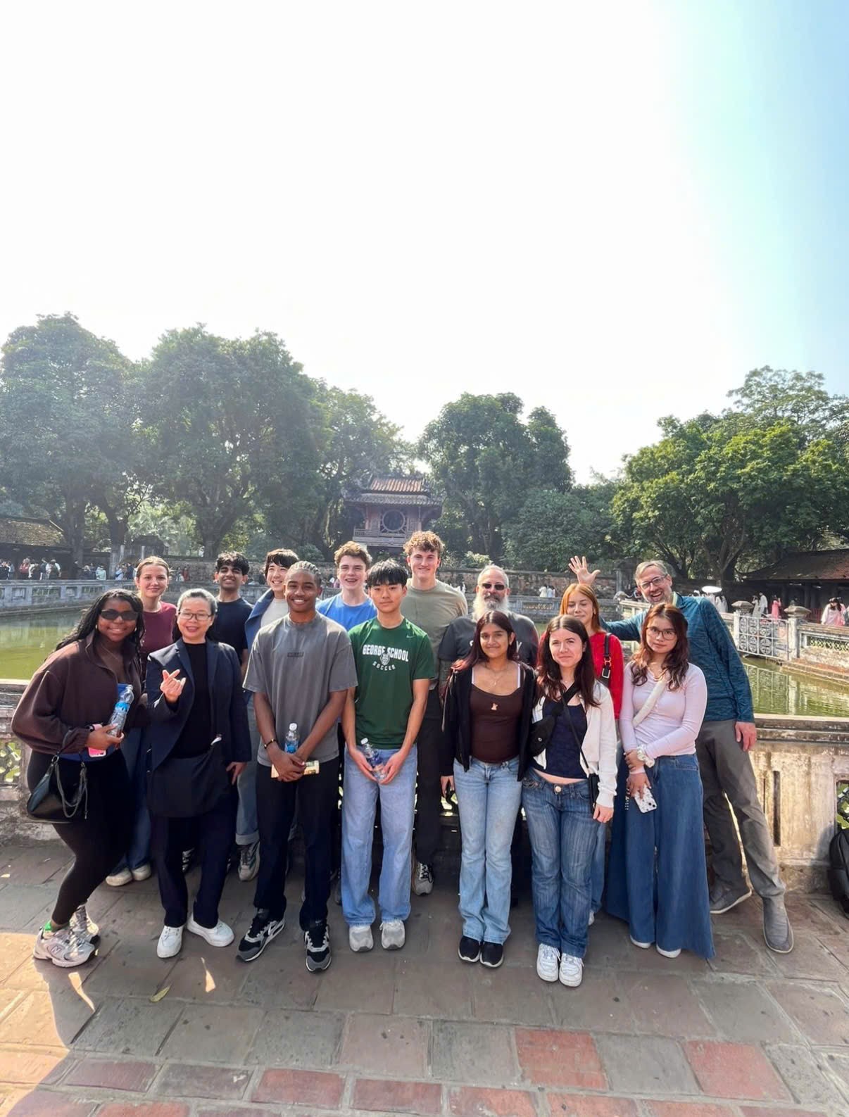 American Students Engage in Cultural and Historical Exchange in Vietnam American Students Engage in Cultural and Historical Exchange in Vietnam