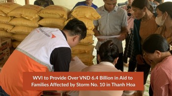 WVI Provides Over VND 6.4 Billion in Aid to Families Affected by Storm No. 10 in Thanh Hoa