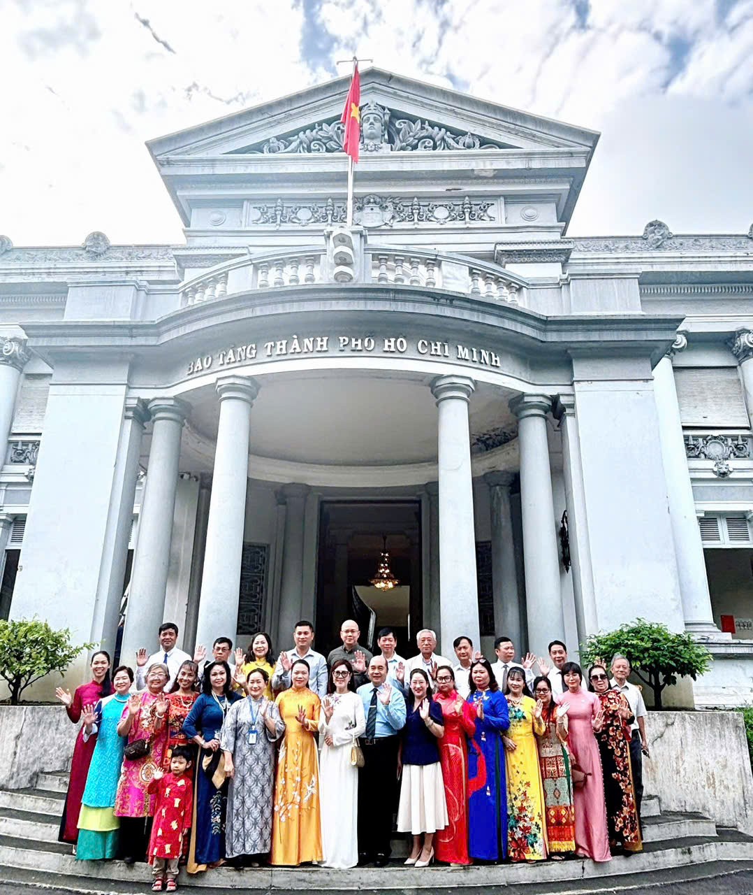 TP Hồ Chí Minh họp mặt người Việt Nam ở nước ngoài nhân dịp đón Tết cổ truyền