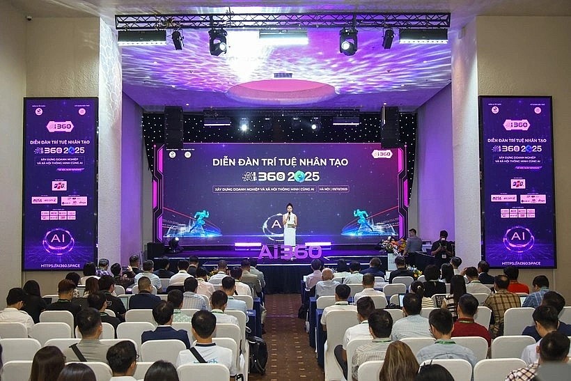 An overview of the opening session of the Vietnam Artificial Intelligence Forum 2025 on October 9, 2025. (Photo: VNA)