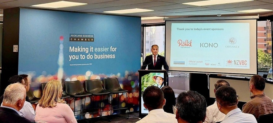 Vietnamese Ambassador to New Zealand Phan Minh Giang speaks at the launch of the New Zealand–Vietnam Business Council in Auckland on January 28. (Photo: VNA) Vietnamese Ambassador to New Zealand Phan Minh Giang speaks at the launch of the New Zealand–Vietnam Business Council in Auckland on January 28. (Photo: VNA)