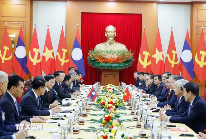 Gắn kết chiến lược: Động lực thúc đẩy quan hệ đặc biệt Việt-Lào mãi phát triển Gắn kết chiến lược: Động lực thúc đẩy quan hệ đặc biệt Việt-Lào mãi phát triển