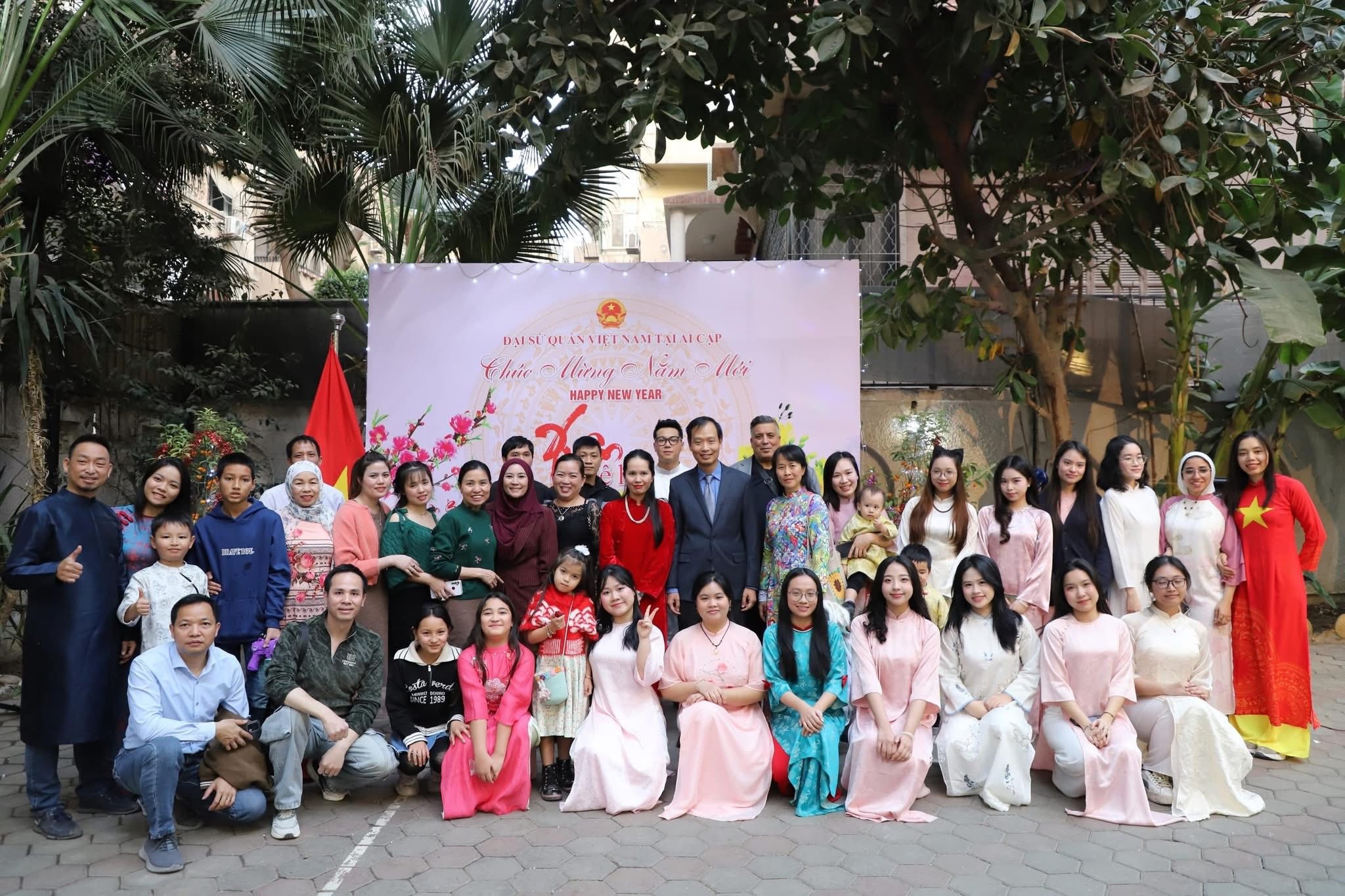 chương trình “Xuân Quê hương 2026” do Đại sứ quán Việt Nam tại Ấn Độ tổ chức. (Ảnh: Đại sứ quán Việt Nam tại Ấn Độ) chương trình “Xuân Quê hương 2026” do Đại sứ quán Việt Nam tại Ấn Độ tổ chức. (Ảnh: Đại sứ quán Việt Nam tại Ấn Độ)