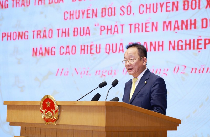 Nhà sáng lập, Chủ tịch Điều hành Tập đoàn T&T Group phát biểu tại Lễ phát động. Nhà sáng lập, Chủ tịch Điều hành Tập đoàn T&T Group phát biểu tại Lễ phát động.