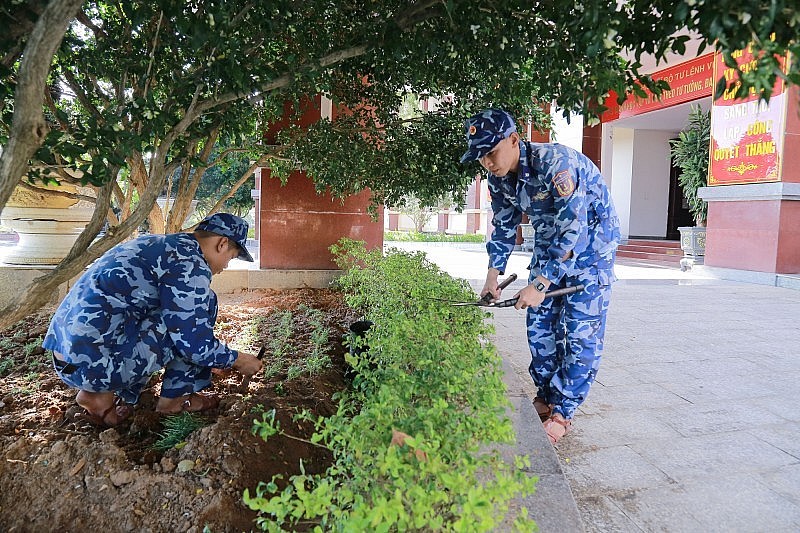 Tet Filled with Solidarity Between Army and People on Phu Quoc Island Tet Filled with Solidarity Between Army and People on Phu Quoc Island