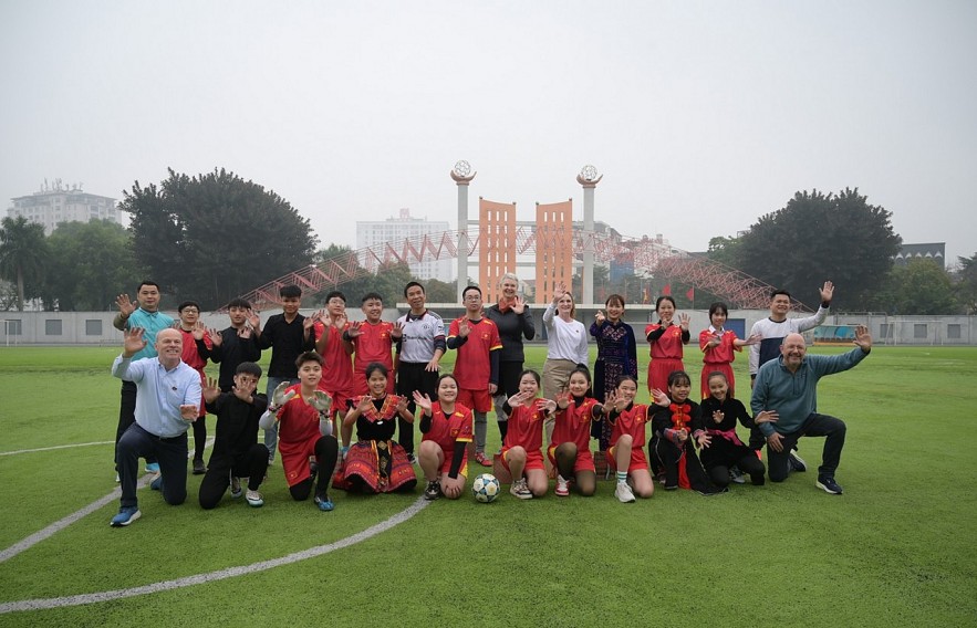 G4 Ambassadors to Vietnam Extend Greetings for the New Year of the Horse