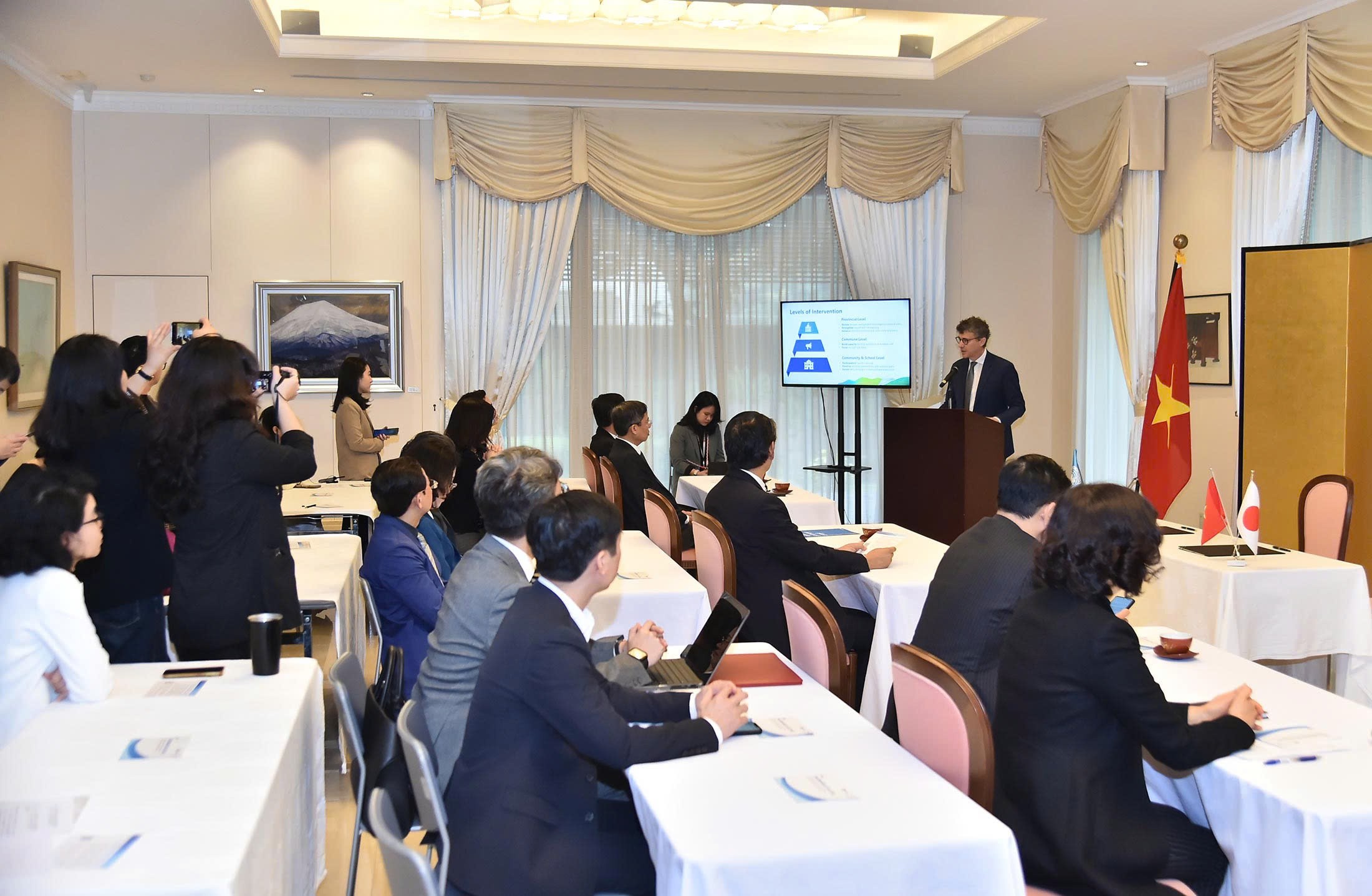UNESCO và Chính phủ Nhật Bản tăng cường năng lực phòng ngừa thiên tai và an toàn trường học tại Việt Nam UNESCO và Chính phủ Nhật Bản tăng cường năng lực phòng ngừa thiên tai và an toàn trường học tại Việt Nam