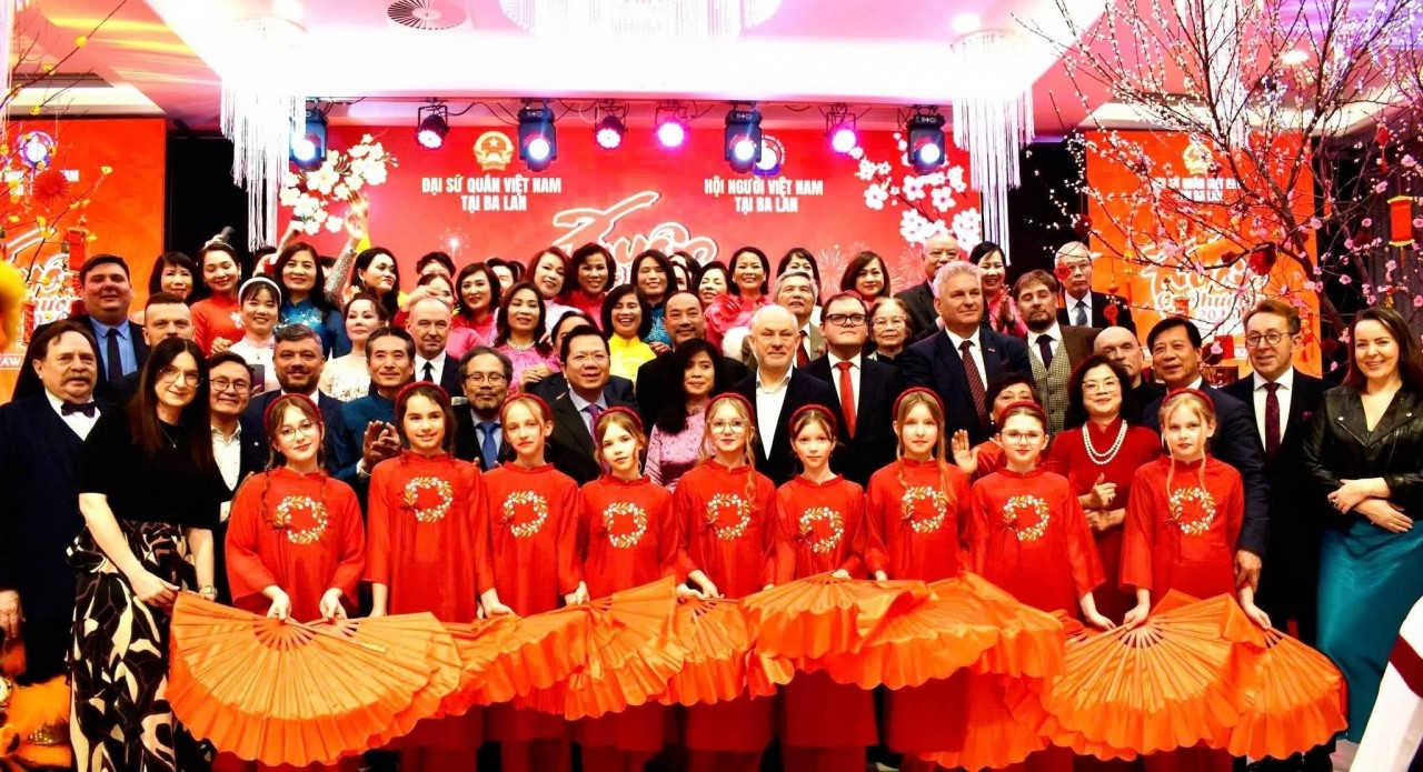 The “Homeland Spring 2026” program was jointly organized by the Embassy of Vietnam in Poland and the Association of Vietnamese in Poland. (Photo: Embassy of Vietnam in Poland)