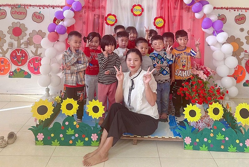 Cô giáo người Si La Lỳ Mì Lé và khát vọng đưa tiếng nói bản làng vào nghị trường Quốc hội Cô giáo người Si La Lỳ Mì Lé và khát vọng đưa tiếng nói bản làng vào nghị trường Quốc hội