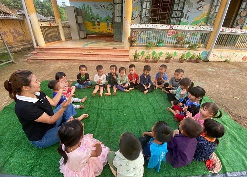 Cô giáo người Si La Lỳ Mì Lé và khát vọng đưa tiếng nói bản làng vào nghị trường Quốc hội Cô giáo người Si La Lỳ Mì Lé và khát vọng đưa tiếng nói bản làng vào nghị trường Quốc hội