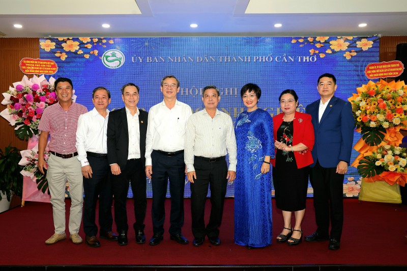 Cần Thơ vươn tầm trong Xuân Bính Ngọ 2026: Khát vọng mới - Động lực mới - Tầm nhìn mới Cần Thơ vươn tầm trong Xuân Bính Ngọ 2026: Khát vọng mới - Động lực mới - Tầm nhìn mới