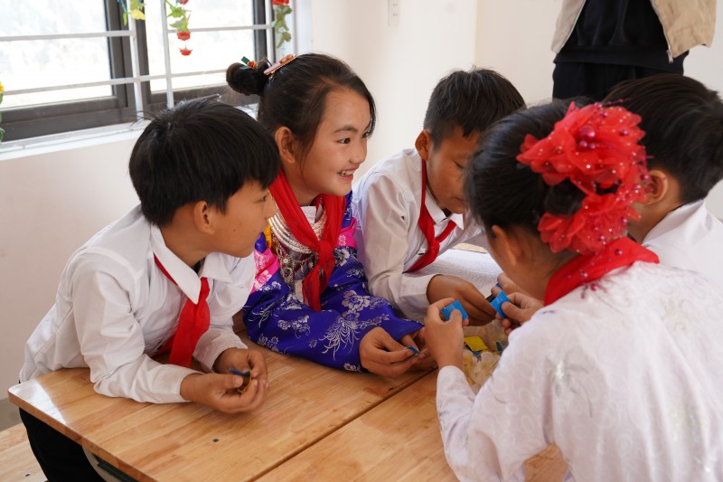 Khánh thành nhà bán trú điểm trường Sủng Phính, trường PTDTBT Tiểu học Sủng Thài, tỉnh Tuyên Quang Khánh thành nhà bán trú điểm trường Sủng Phính, trường PTDTBT Tiểu học Sủng Thài, tỉnh Tuyên Quang