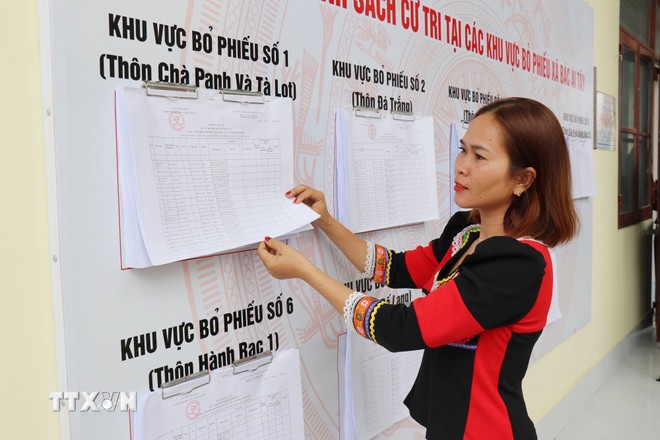 Bầu cử Quốc hội-HĐND: Tập trung cao độ, sẵn sàng cho Ngày hội lớn của toàn dân Bầu cử Quốc hội-HĐND: Tập trung cao độ, sẵn sàng cho Ngày hội lớn của toàn dân