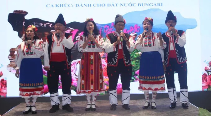 A cultural performance celebrating Bulgaria’s National Day. (Photo: Ho Chi Minh City Union of Friendship Organizations)