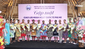 Khánh Hòa gặp mặt, giao lưu với 70 đại biểu nữ, sinh viên người nước ngoài