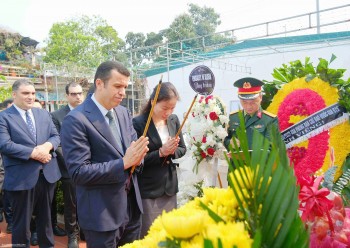 Tưởng niệm 52 năm ngày các cán bộ, phóng viên Việt Nam – Algeria hy sinh trong vụ tai nạn máy bay tại Sóc Sơn