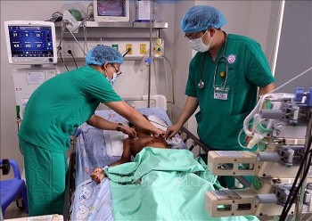 WHO hỗ trợ vận chuyển khẩn cấp thuốc giải độc tới Việt Nam