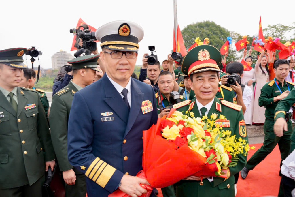 Giao lưu hữu nghị quốc phòng biên giới Việt Nam - Trung Quốc lần thứ 10 Giao lưu hữu nghị quốc phòng biên giới Việt Nam - Trung Quốc lần thứ 10
