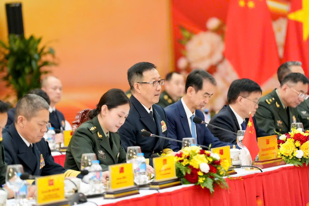 Giao lưu hữu nghị quốc phòng biên giới Việt Nam - Trung Quốc lần thứ 10 Giao lưu hữu nghị quốc phòng biên giới Việt Nam - Trung Quốc lần thứ 10