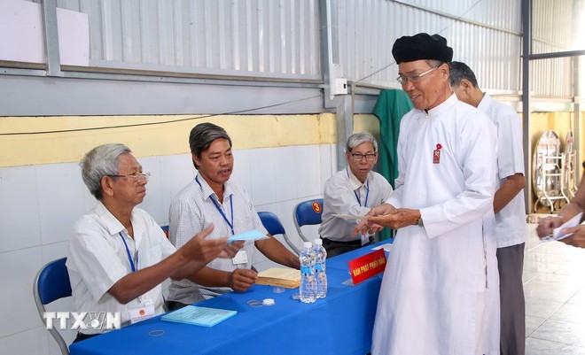Tự do tôn giáo ở Việt Nam - Những con số không biết dối lừa Tự do tôn giáo ở Việt Nam - Những con số không biết dối lừa