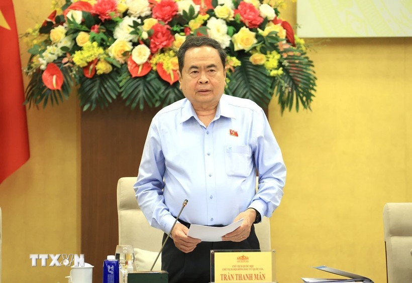 Thông qua Nghị quyết công bố kết quả bầu cử đại biểu Quốc hội khóa XVI Thông qua Nghị quyết công bố kết quả bầu cử đại biểu Quốc hội khóa XVI