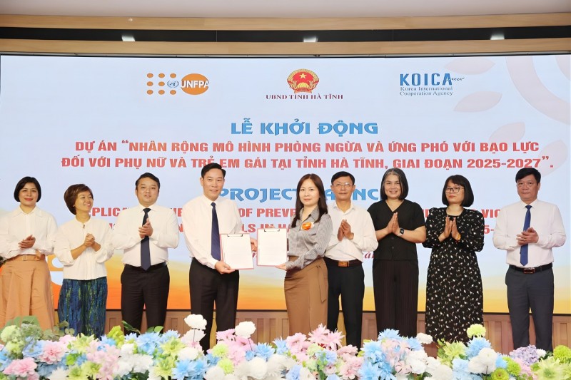 Nhân rộng mô hình phòng ngừa và ứng phó với bạo lực đối với phụ nữ và trẻ em gái tại Hà Tĩnh