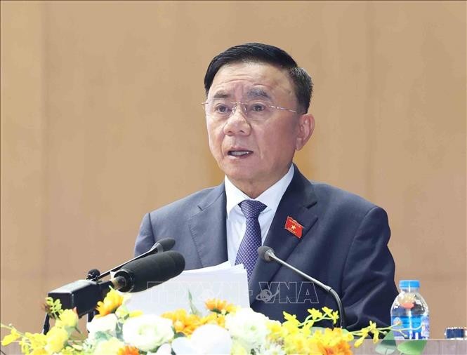 Đồng chí Trần Cẩm Tú, Ủy viên Bộ Chính trị, Thường trực Ban Bí thư Trung ương Đảng Cộng sản Việt Nam sẽ thăm chính thức CHDC nhân dân Lào vào ngày 9/4/2026. Ảnh tư liệu: Phương Hoa/TTXVN Đồng chí Trần Cẩm Tú, Ủy viên Bộ Chính trị, Thường trực Ban Bí thư Trung ương Đảng Cộng sản Việt Nam sẽ thăm chính thức CHDC nhân dân Lào vào ngày 9/4/2026. Ảnh tư liệu: Phương Hoa/TTXVN