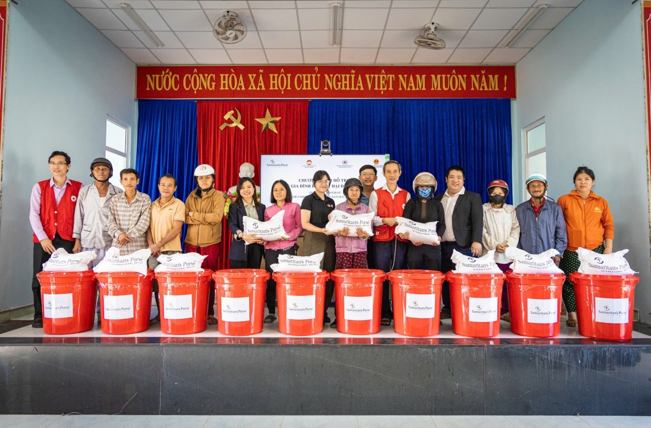 Mobilizing Foreign Non-Governmental Aid: From Connecting Resources to Co-creating Value