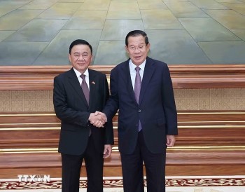 Thường trực Ban Bí thư: Việt Nam luôn quan tâm phát triển quan hệ với Campuchia
