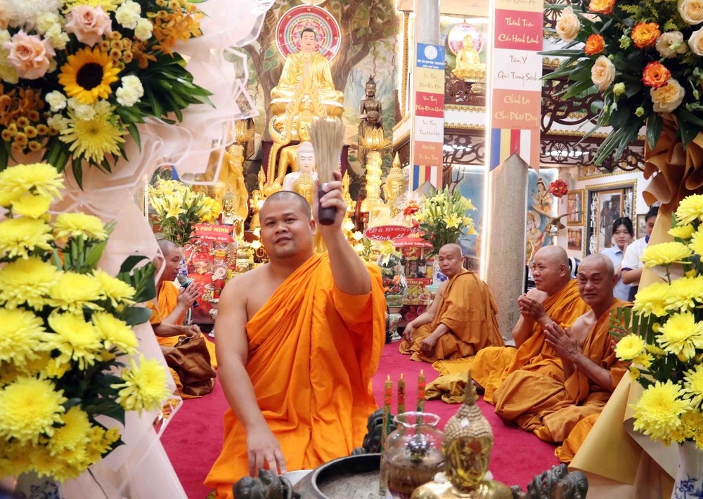 Sắc màu Tết cổ truyền Campuchia - Lào - Thái Lan rực rỡ tại thành phố Hồ Chí Minh Sắc màu Tết cổ truyền Campuchia - Lào - Thái Lan rực rỡ tại thành phố Hồ Chí Minh