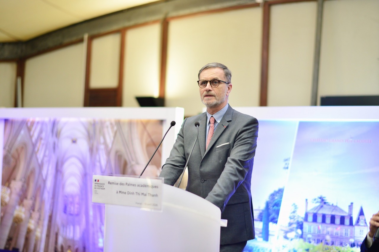 Olivier Brochet, Ambassador of France to Vietnam, delivers remarks. (Photo: USTH) Olivier Brochet, Ambassador of France to Vietnam, delivers remarks. (Photo: USTH)